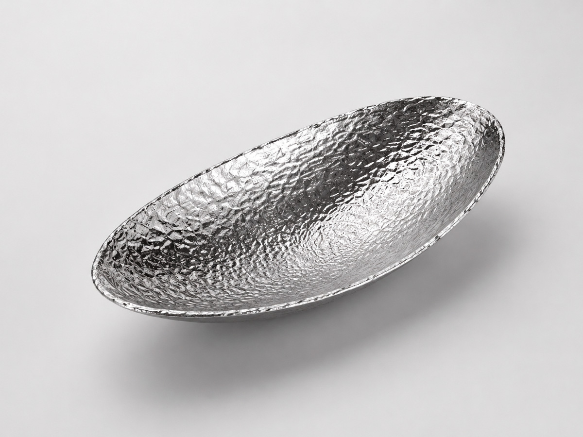 Emplatado de alta cocina sobre vajilla de autor Ferro